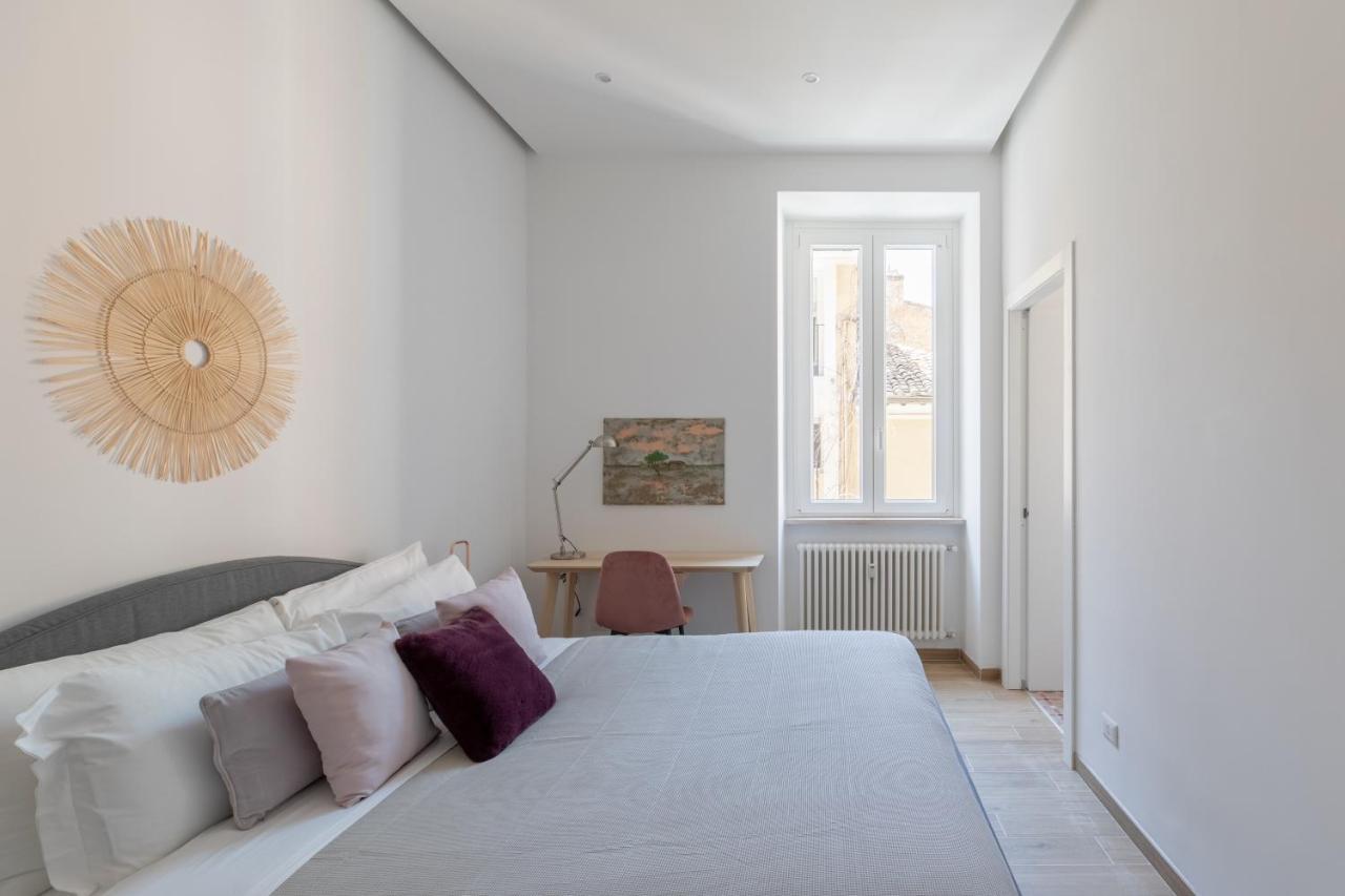 Iflat Colorful And Bright In Monti Apartment Rome